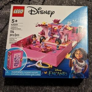 Lego Disney Isabella's Magical Door brand New